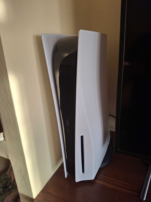 Play Station 5 мінімально використовувався.