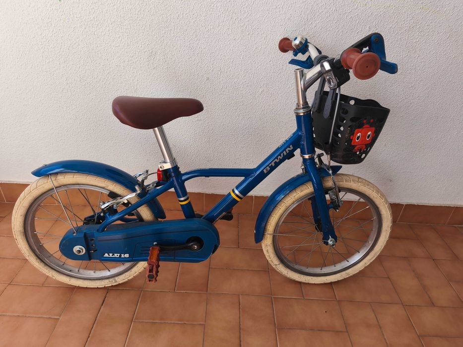 Btwin city 900 a bicla da aventura