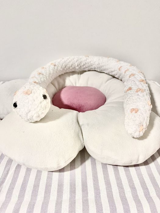 Wąż maskota szydełkowana miś