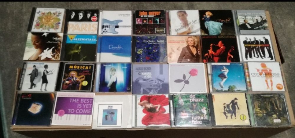 Diversos CDS de música