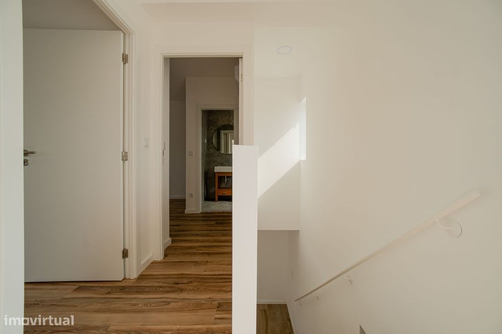 Moradia Isolada com três quartos.