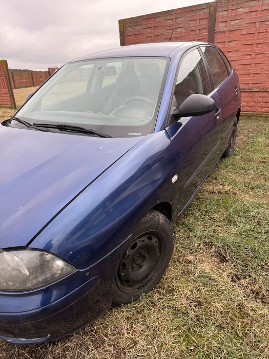 Seat Ibiza 2003 rok