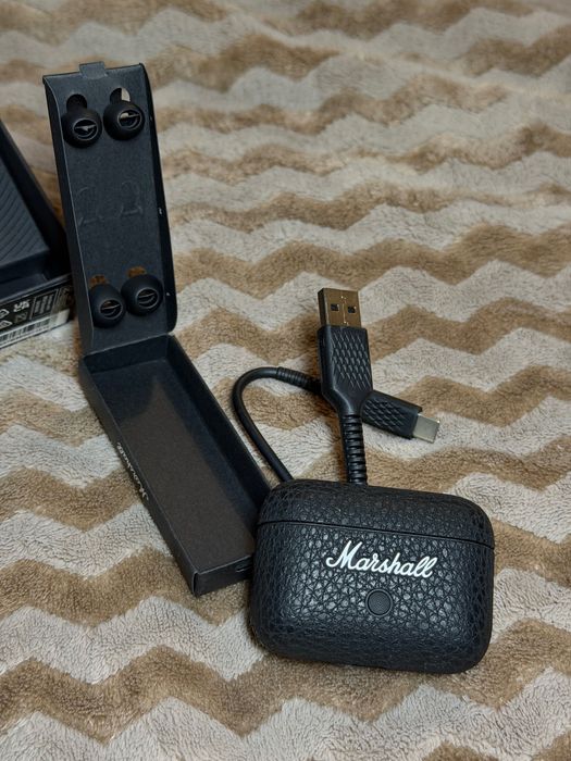 Навушники Marshall Headphones Motif II ANC (Black)