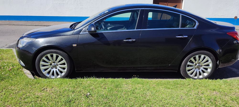 Opel Insignia 2011 Gasóleo e automático