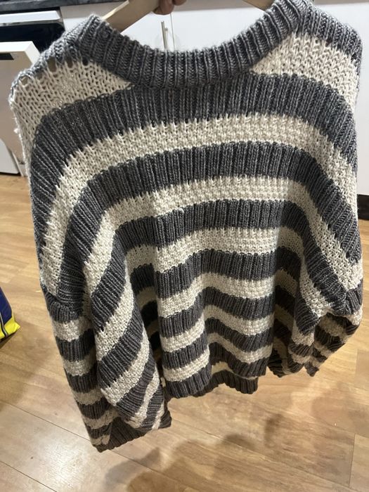 Camisola Nova com etiqueta - Portes gratis