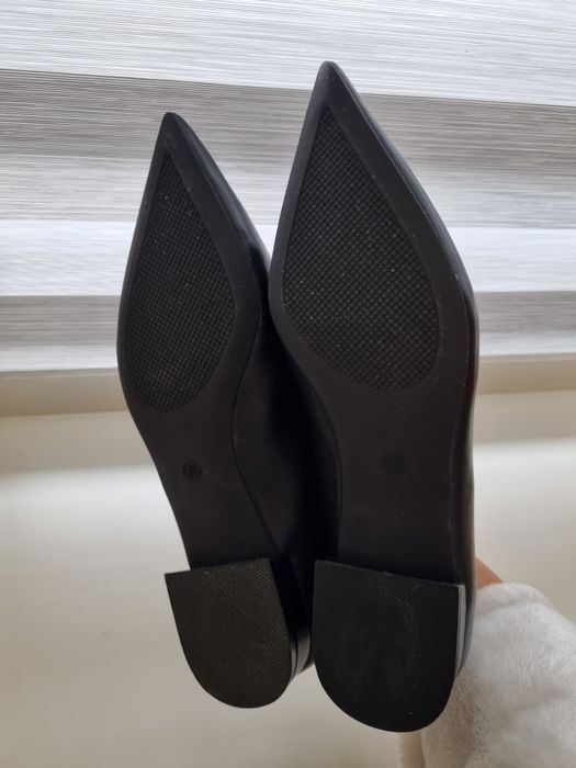 Нові балетки/туфлі