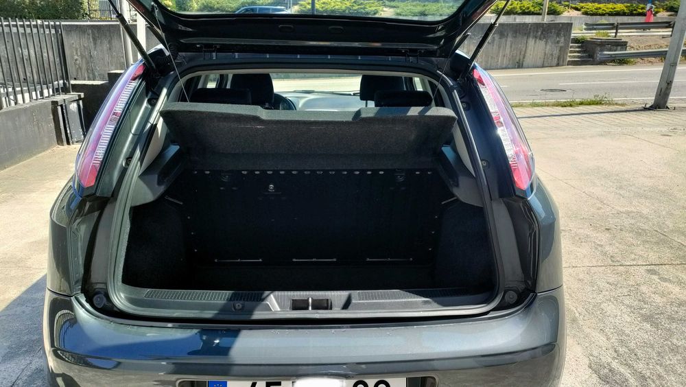 Fiat Punto — fotografia 7