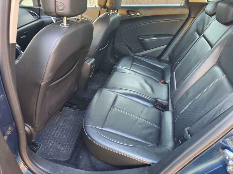 Opel Astra Sport Tourer