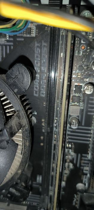 gtx 1060 3gb , i3-10100F, ОЗУ 8G DDR4 ,игровой компьютер