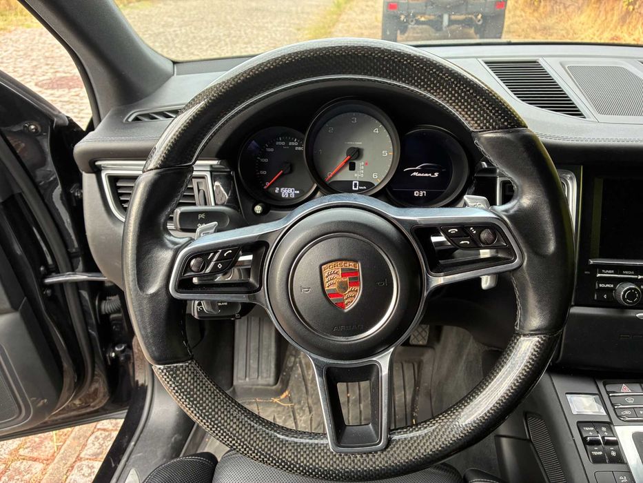Porsche Macan S 3.0 Diesel — photo 3