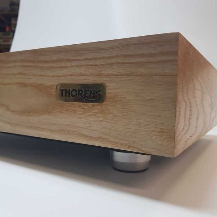 Logo Thorens para gira discos