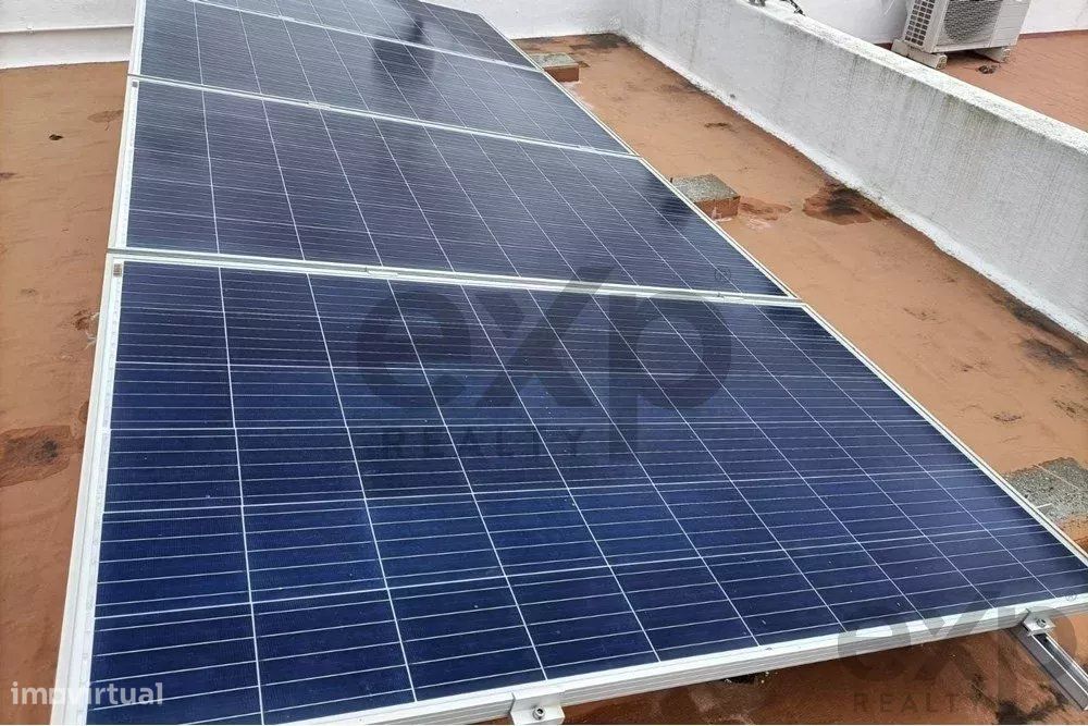 Moradia típica T3 com quintal em Olhão, Faro, Algarve, Portugal.