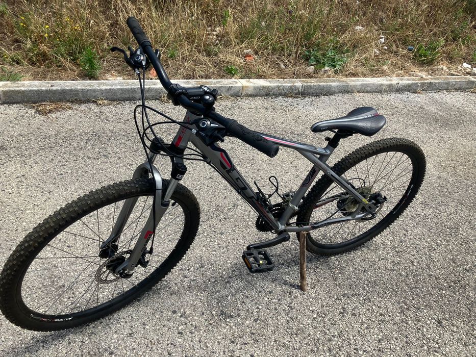 Bicicleta Gt agressor roda 27.5