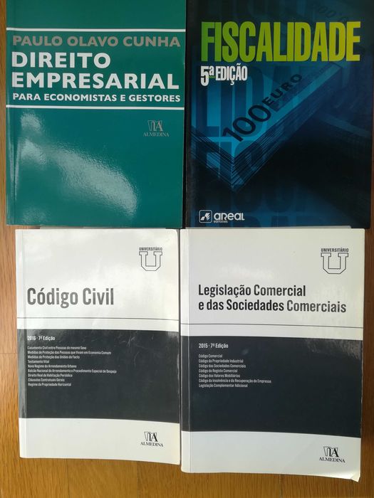 Livros de direito e gestão