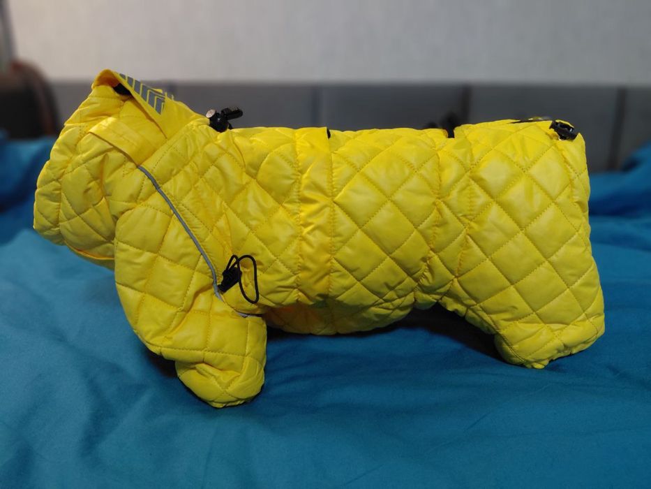 Продам новый зимний комбенезон для французкого бульдога