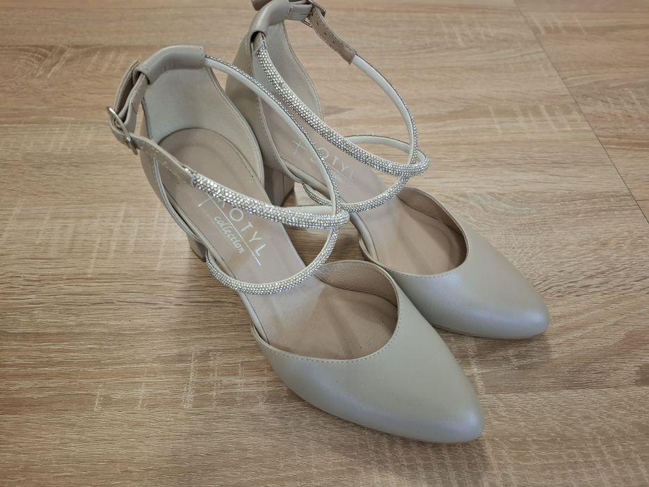 Buty czółenka Kotyl