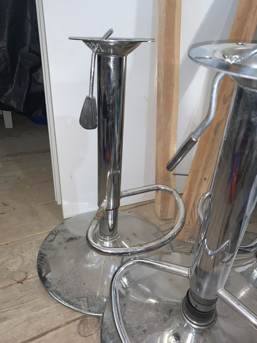 Барные стулья кожа и зам кожа