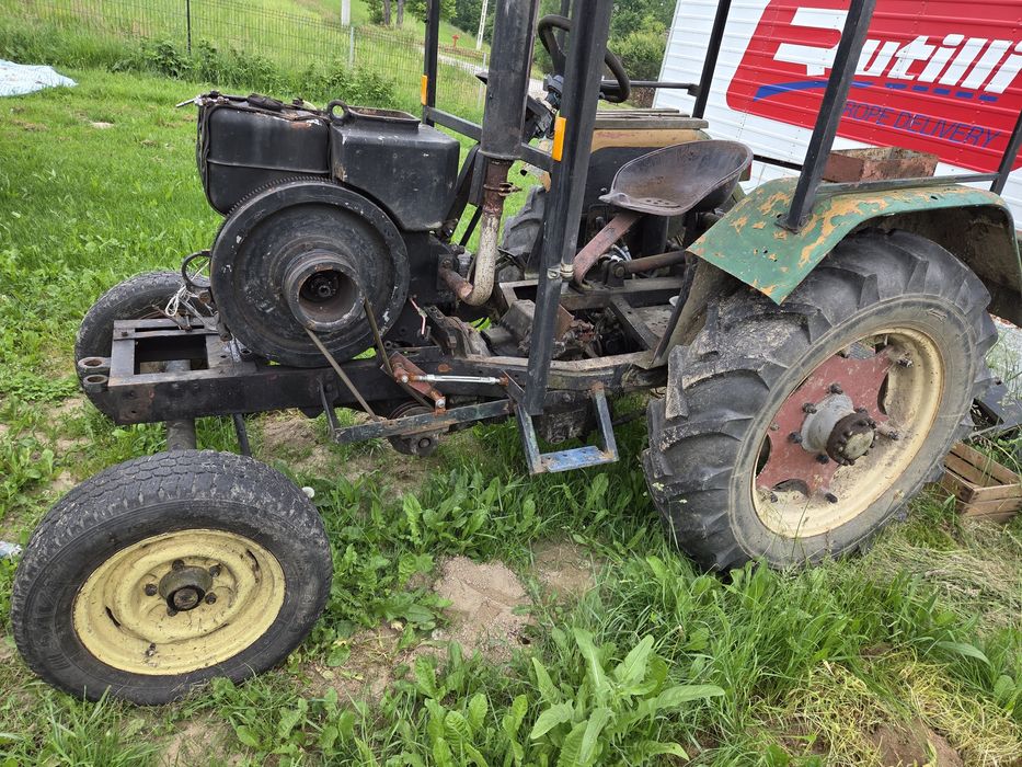 Sprzedam traktor sam