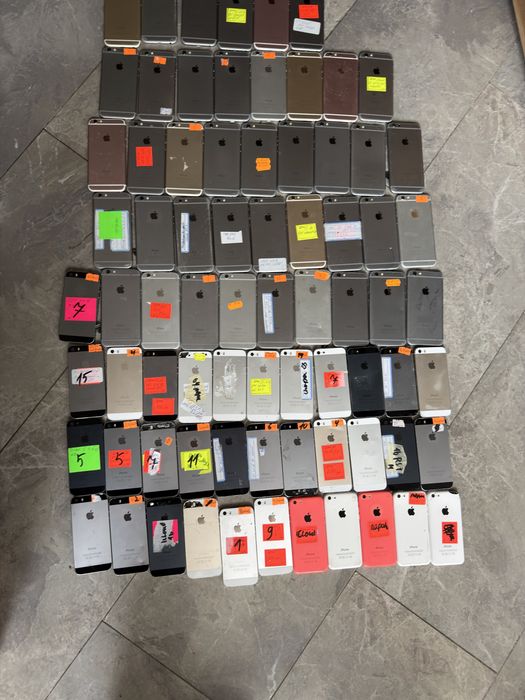 Lot iphone 120 шт деталей , дисплеїв