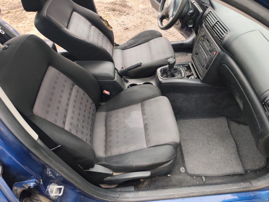 Volkswagen Passat 1.9 tdi 130 cv ASZ para peças ts Material disponível