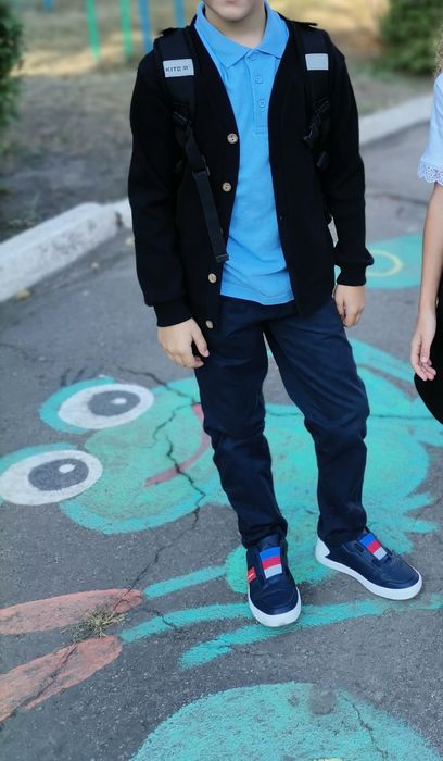 Туфли,кроссовки,мокасины,кеды осень