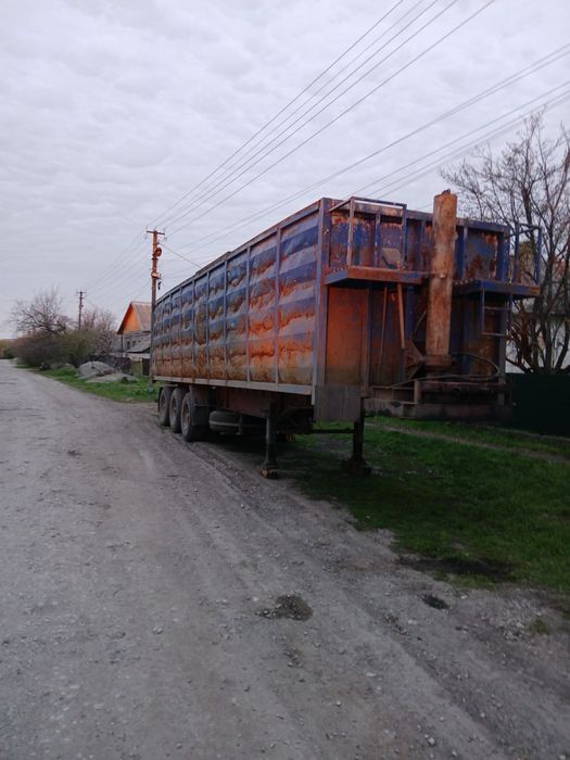 Продам прицеп самосвал 60 кубов Pacton 3139