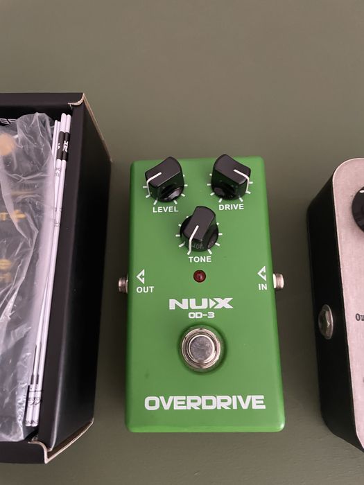 Pedais guitarra Boss/Maxon/NuX