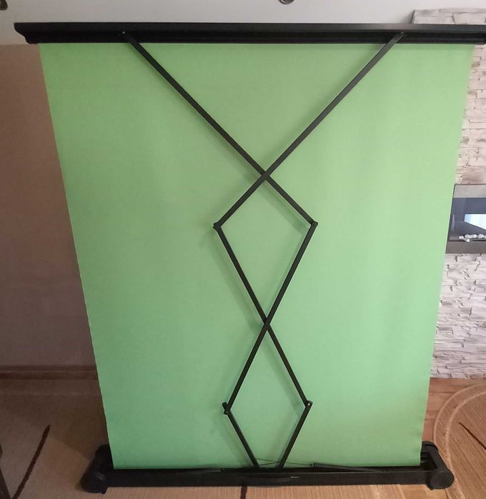 celexon podłogowy ekran do edycji video 150 cm x 180 cm