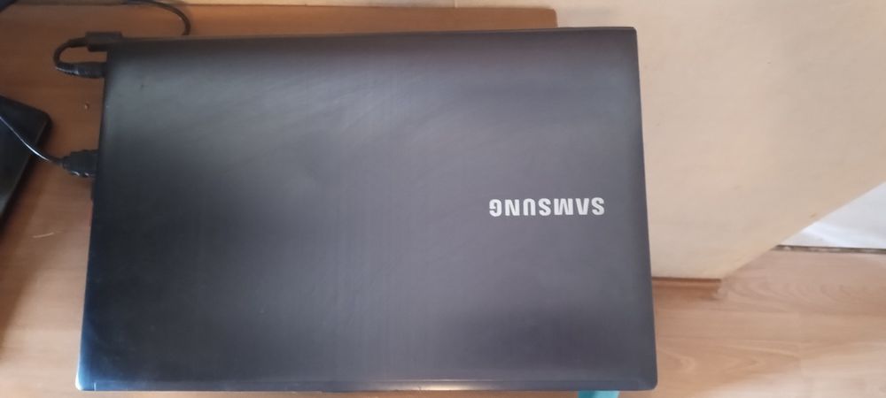 Ноутбук сенсорный SAMSUNG ATIV Book 8