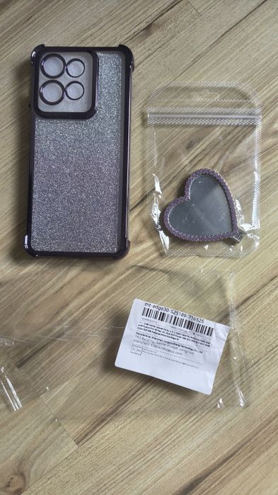 Etui do Motorola Edge 30 + lusterko/uchwyt serce – nowe