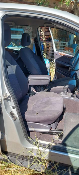 Para peças ou recuperar Mercedes A140 ano2003 com documentos  ativos