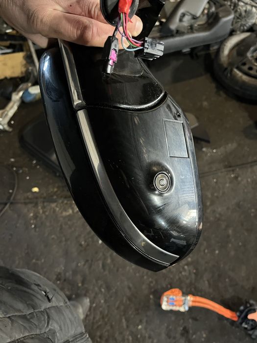 Chevrolet bolt ev 22-23 рік дзеркало праве