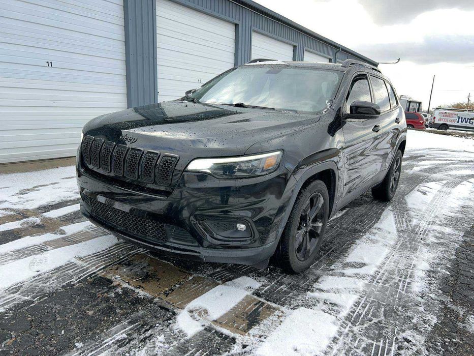 Jeep Cherokee Altitude 2019 року