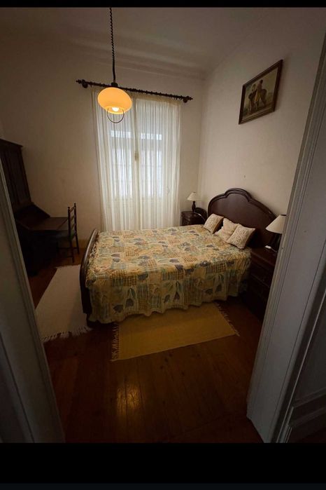 Quarto para arrendar em Coimbra