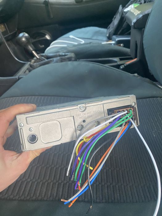 Магнитола LG ( оригинал)