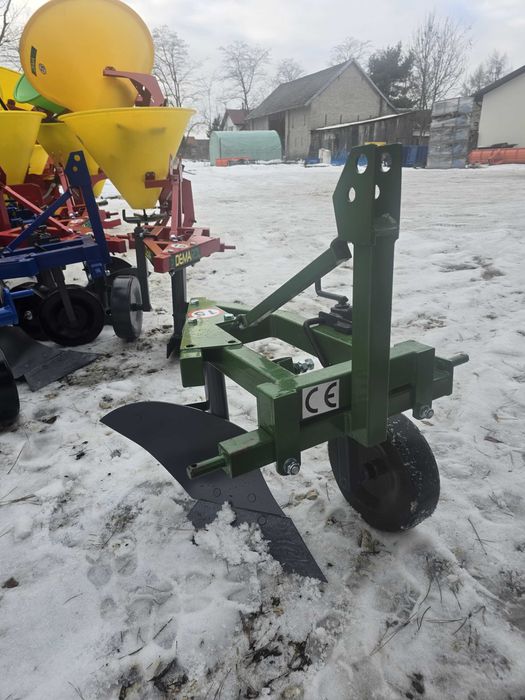 Pług jednoskibowy do mini traktorków traktorów Kubota Iseki