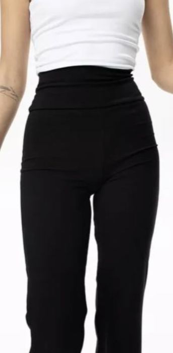 Штани кльош чорні