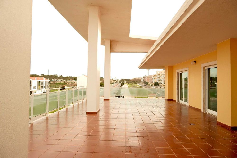 TO BUY – T3 – PRAIA DE SANTA CRUZ | Torres Vedras