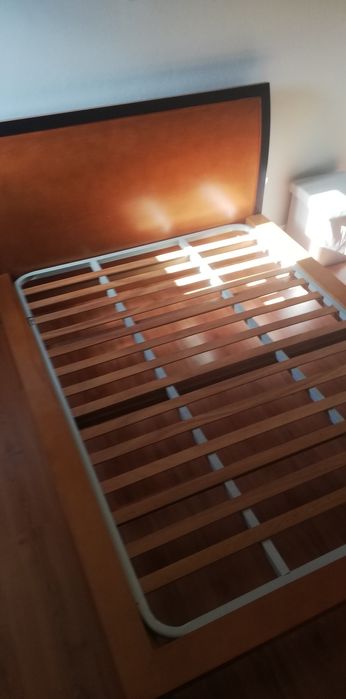 Cama madeira maciça