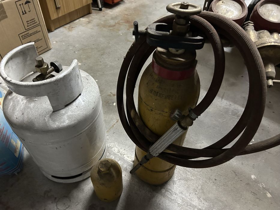 Botijas para soldar, aparelho mais ilectroides