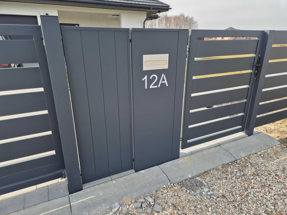 Ogrodzenie Panelowe | Panele fi 5m 153m | Podmurówka dwustronna GRAFIT