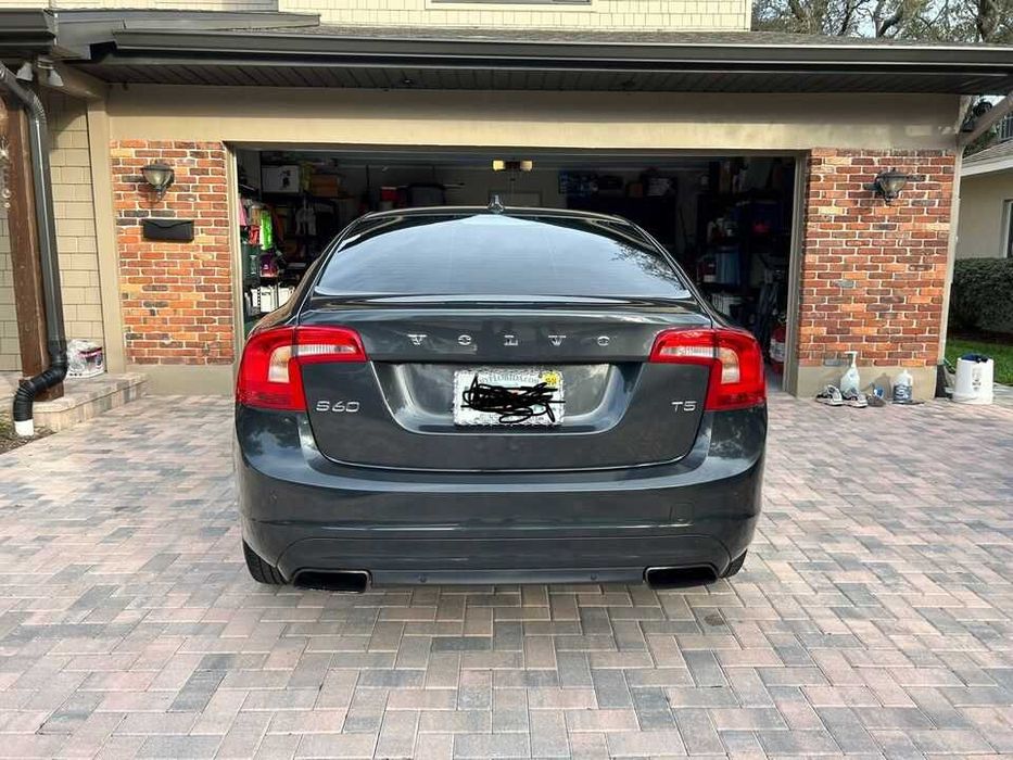 2016 Volvo S60 PREMIER