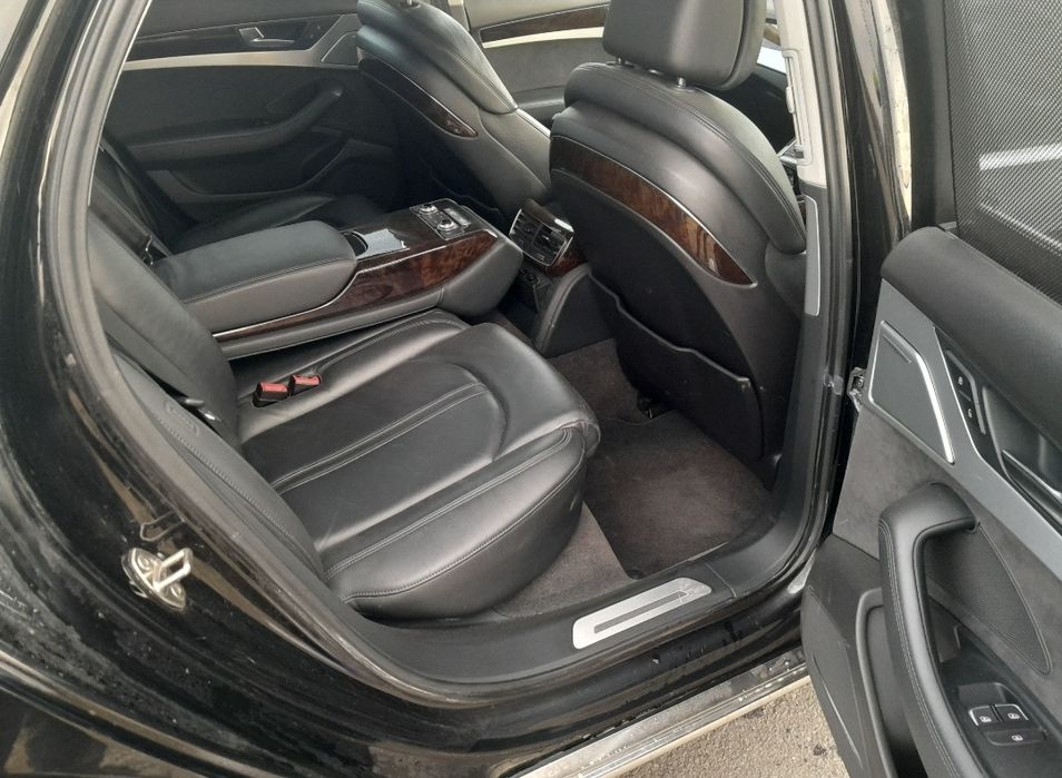 Audi a8 d4 v8 4.2 tdi  ,2010