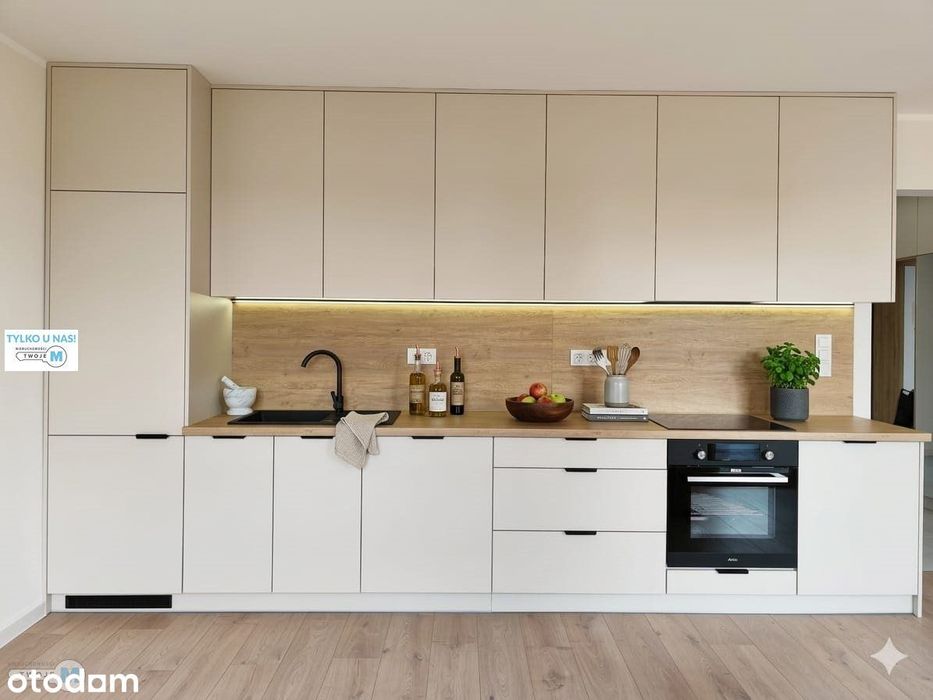 Dwa pokoje po remoncie w apartamentowcu na5piętrze