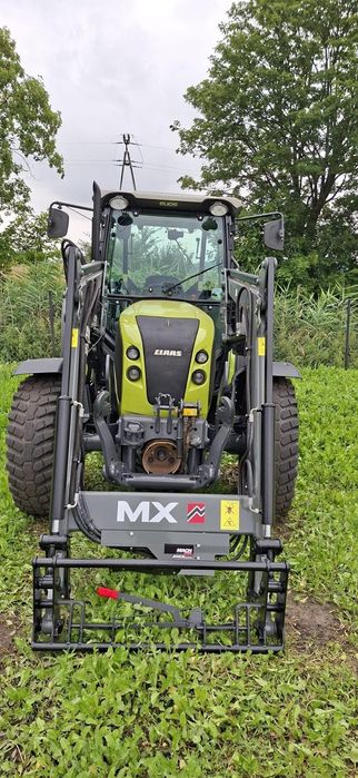 Ciągnik Claas Elios 210