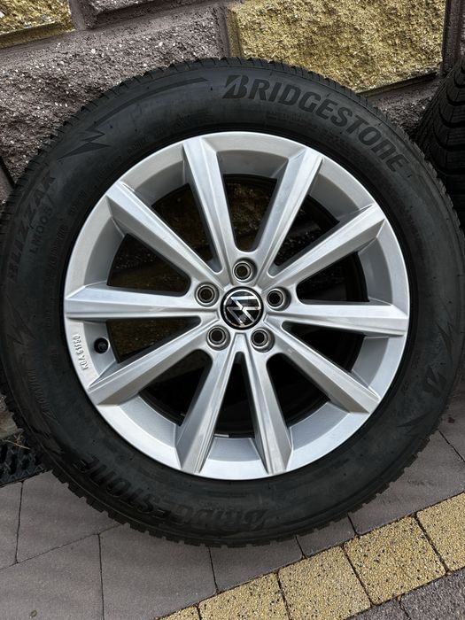 Диски 5/112 R16 +Зимові шини Volkswagen Touran Golf Passat Audi Skoda