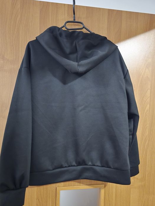 Bluza sportowa  czarna(masełko)