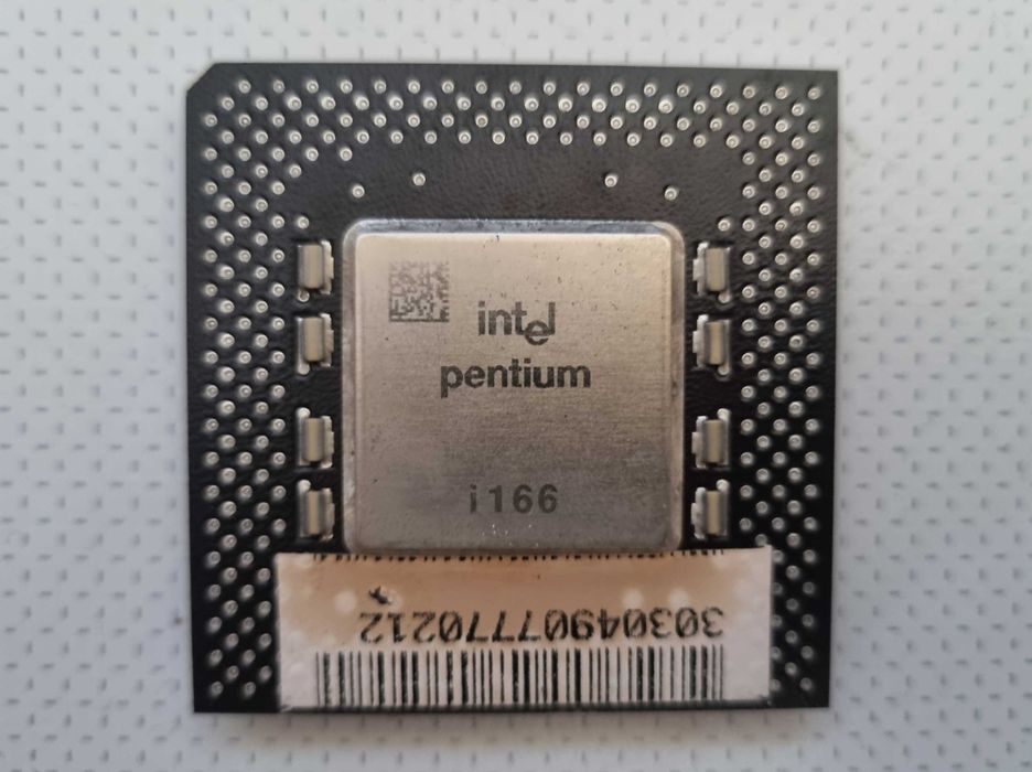 Processador vintage - Intel Pentium 166Mhz - 1992/9364584977678211121