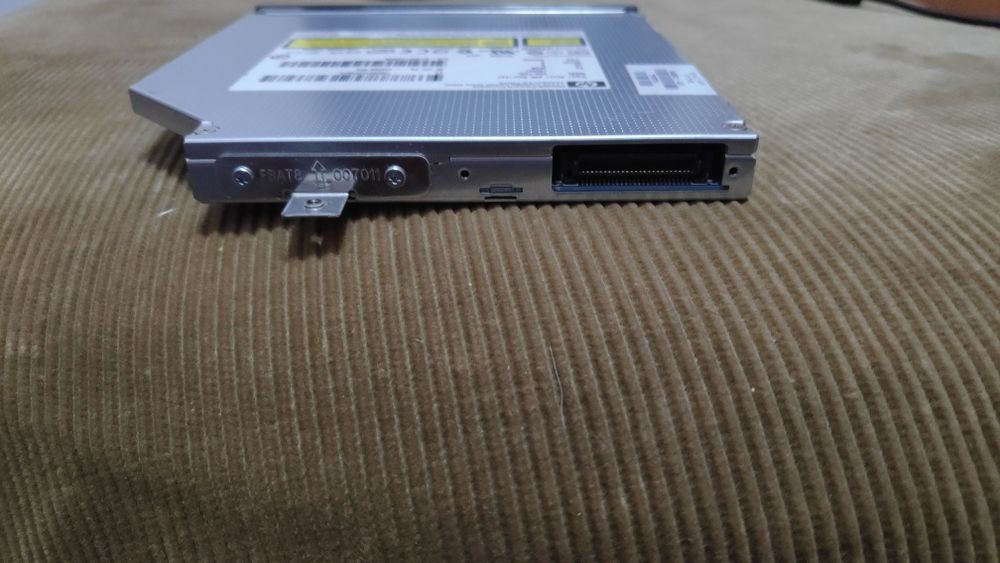 Portable CD Drive64751984023939121