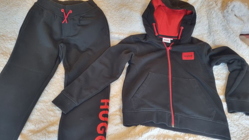 Fato de treino HUGO (10-138) Menino